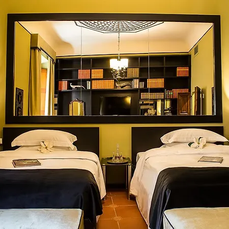 Palazzo Gallery - The Tuscan Collection *